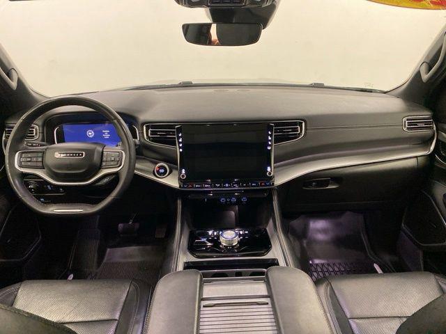 2024 Jeep Wagoneer Series II Carbide 4x4