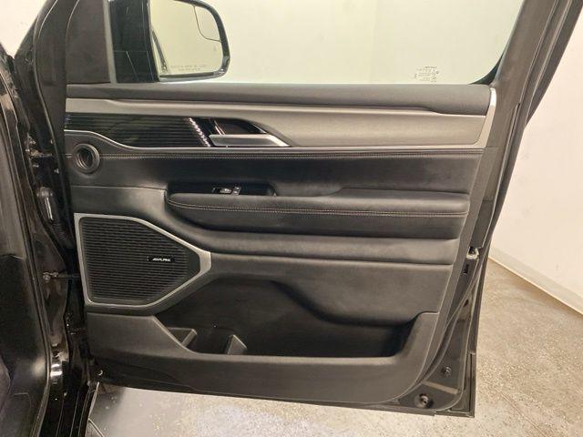 2024 Jeep Wagoneer Series II Carbide 4x4