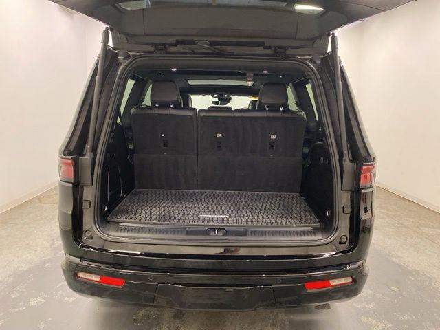 2024 Jeep Wagoneer Series II Carbide 4x4
