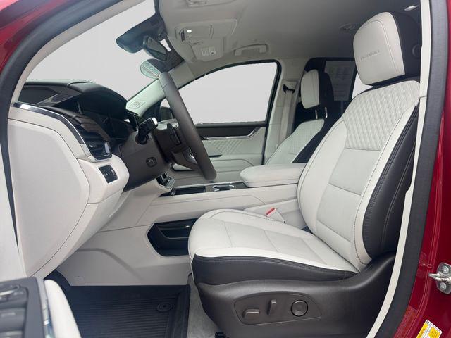 2024 GMC Acadia FWD Denali