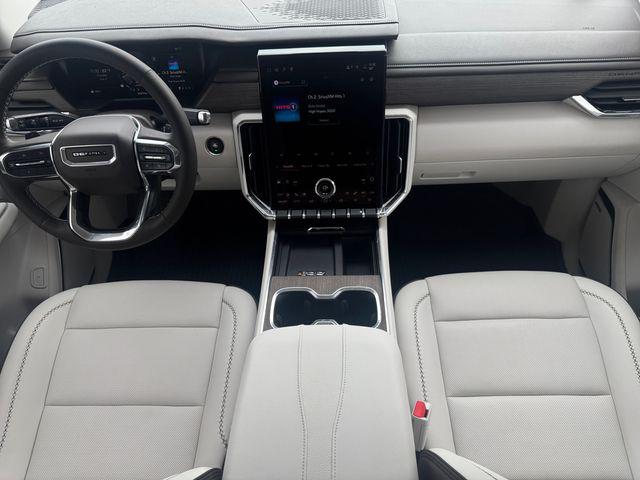 2024 GMC Acadia FWD Denali