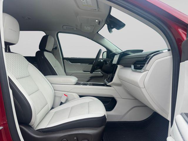 2024 GMC Acadia FWD Denali