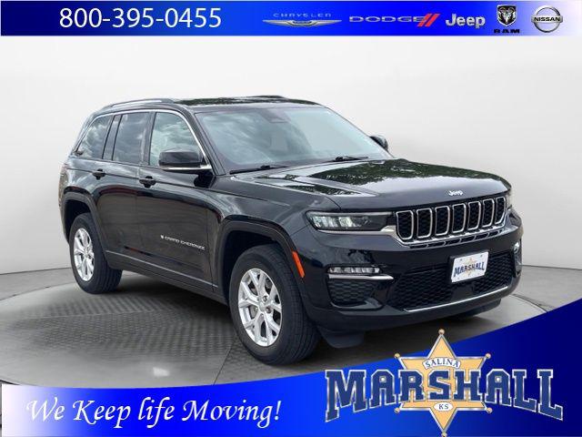 2023 Jeep Grand Cherokee Limited 4x4 for sale in Salina, KS