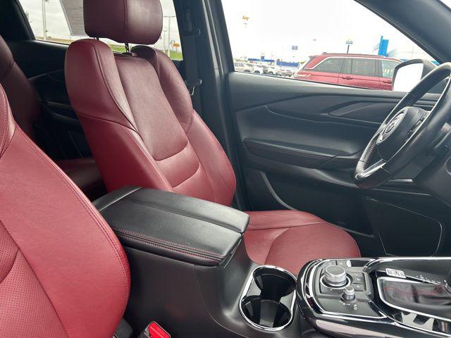 2023 Mazda CX-9 Carbon Edition