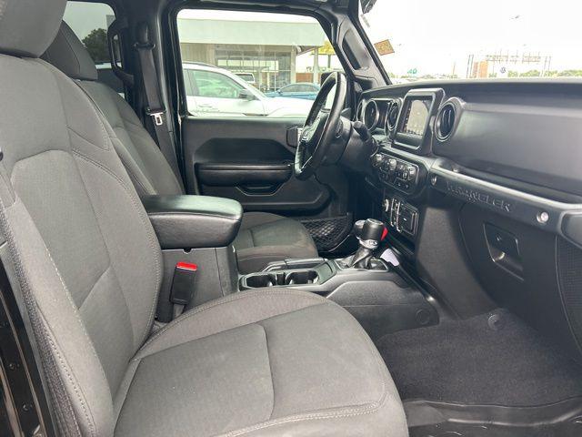 2023 Jeep Wrangler 4-Door Willys 4x4