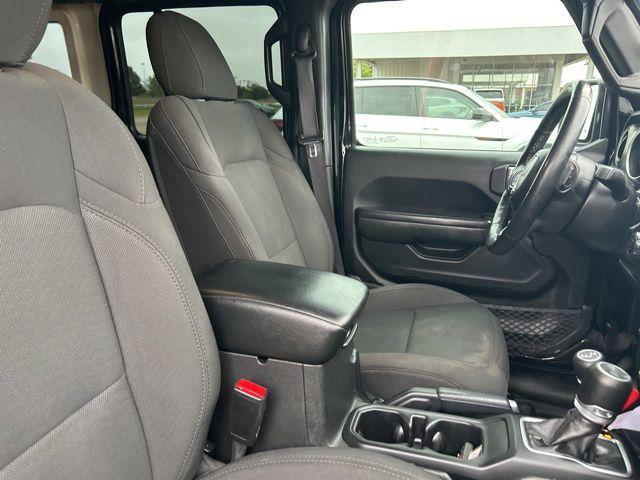 2023 Jeep Wrangler 4-Door Willys 4x4