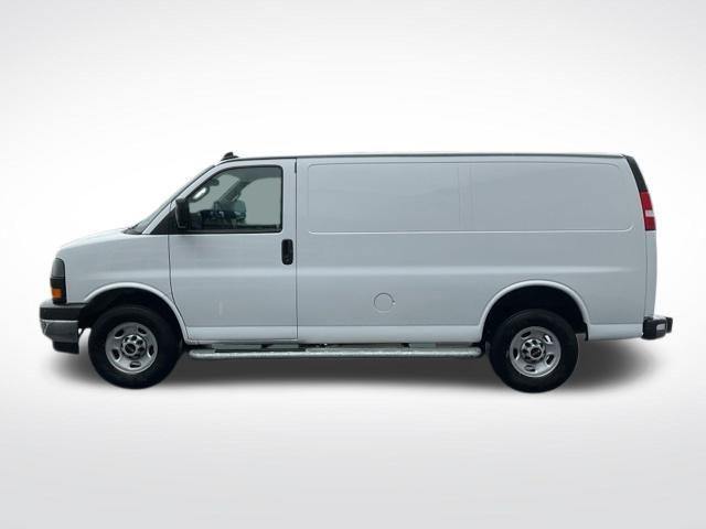 2024 GMC Savana Cargo RWD 2500 Regular Wheelbase Work Van