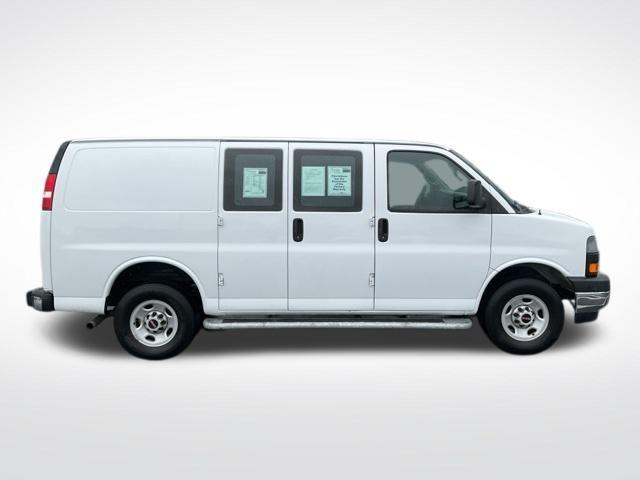 2024 GMC Savana Cargo RWD 2500 Regular Wheelbase Work Van