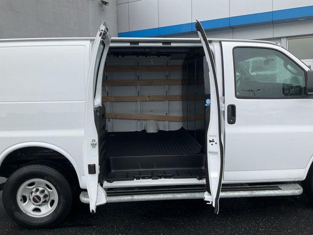 2024 GMC Savana Cargo RWD 2500 Regular Wheelbase Work Van