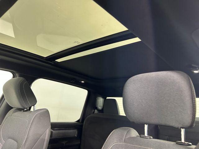 2021 Ram 1500 Big Horn Crew Cab 4x4 5'7" Box