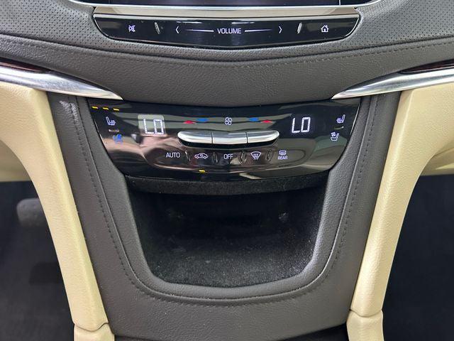 2018 Cadillac XT5 Premium Luxury