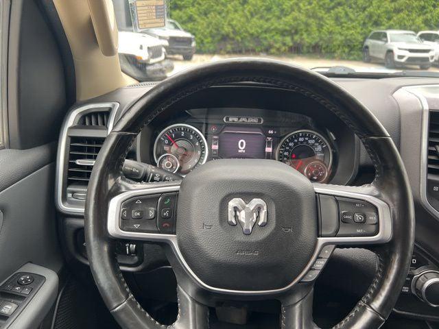 2020 Ram 1500 Big Horn Crew Cab 4x4 5'7" Box