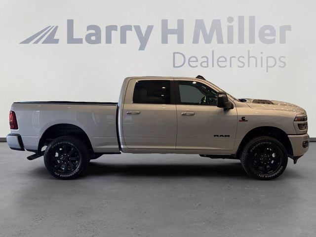 2026 Ram 3500 Laramie Crew Cab 4x4 64 Box