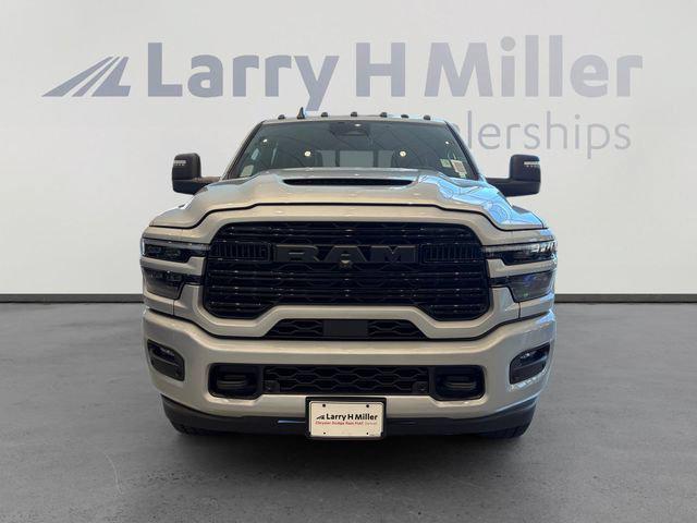 2026 Ram 3500 Laramie Crew Cab 4x4 64 Box