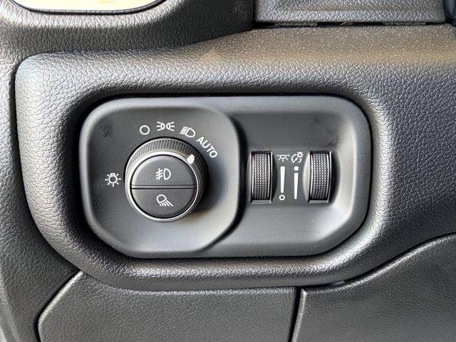 2026 Ram 3500 Laramie Crew Cab 4x4 64 Box