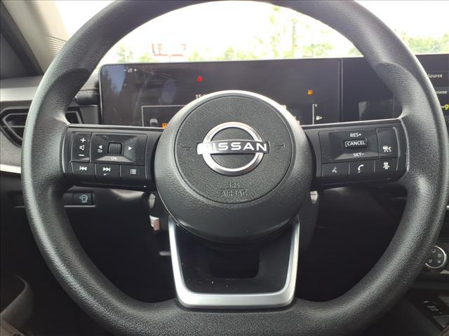 2025 Nissan Kicks SV FWD