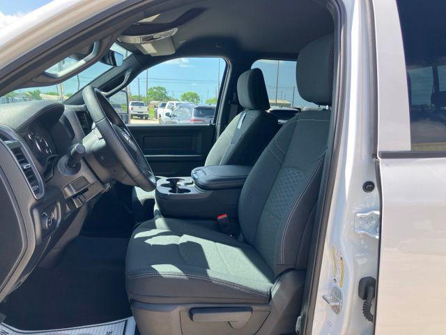 2026 Ram 2500 Black Express Crew Cab 4x4 6'4" Box