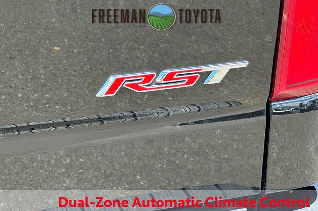 2023 Chevrolet Silverado 1500 4WD Crew Cab Short Bed RST