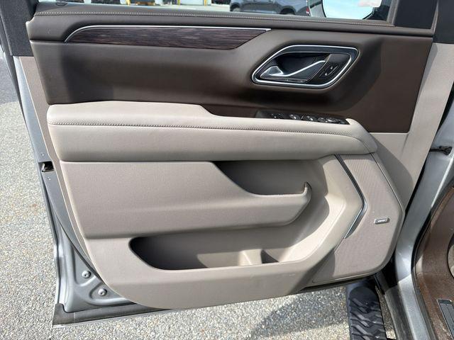 2023 Chevrolet Suburban 4WD Z71