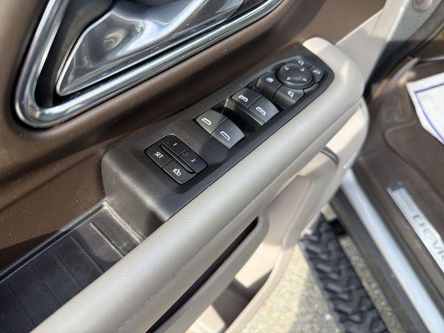 2023 Chevrolet Suburban 4WD Z71