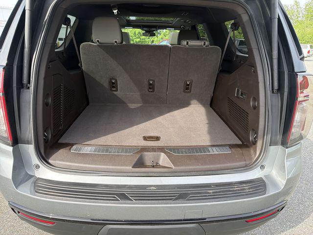 2023 Chevrolet Suburban 4WD Z71
