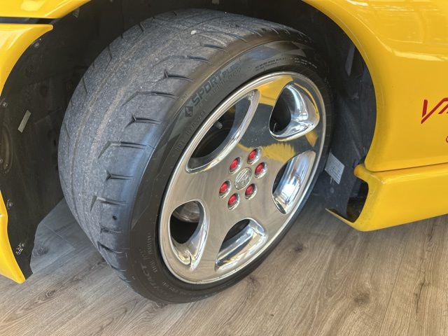 2001 Dodge Viper RT/10