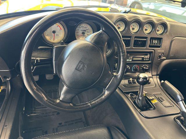 2001 Dodge Viper RT/10