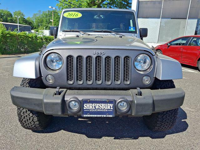 2016 Jeep Wrangler Unlimited Freedom