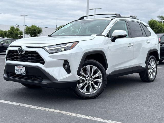 2025 Toyota RAV4 XLE Premium