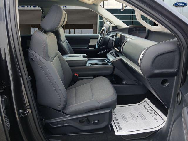 2025 Ford Expedition Active MAX