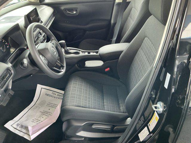 2025 Honda HR-V 2WD LX