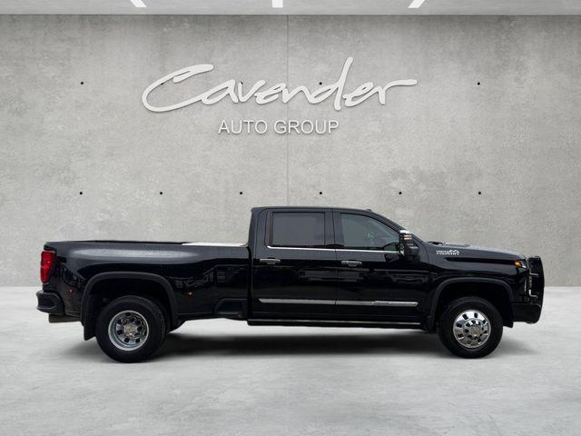 2025 Chevrolet Silverado 3500HD 4WD Crew Cab Long Bed High Country