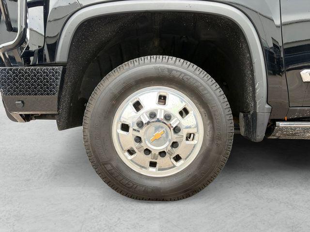 2025 Chevrolet Silverado 3500HD 4WD Crew Cab Long Bed High Country