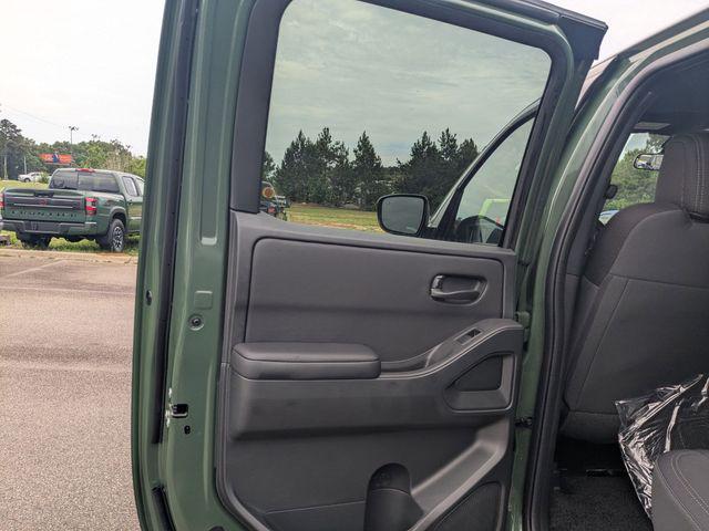 2026 Nissan Frontier Crew Cab SV 4x2