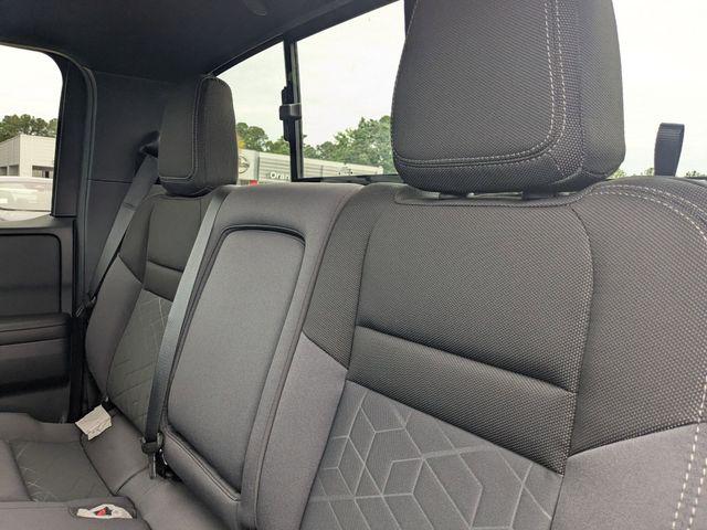 2026 Nissan Frontier Crew Cab SV 4x2
