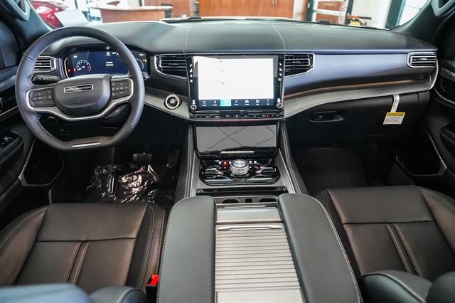 2026 Jeep Grand Wagoneer L Limited Reserve 4x4