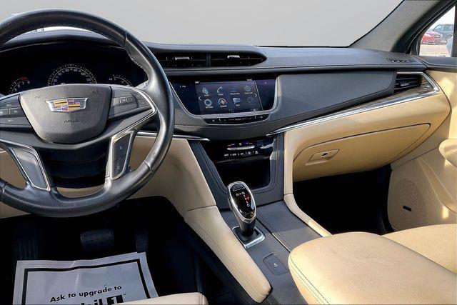 2019 Cadillac XT5 Standard