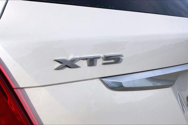 2019 Cadillac XT5 Standard