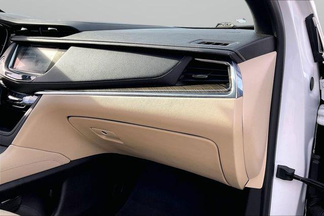 2019 Cadillac XT5 Standard