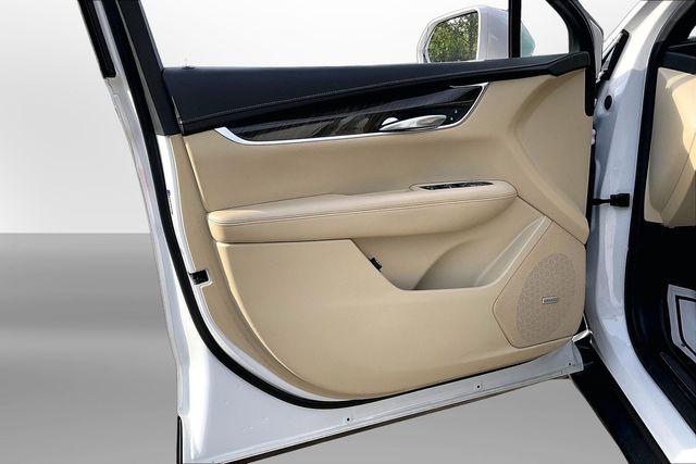 2019 Cadillac XT5 Standard