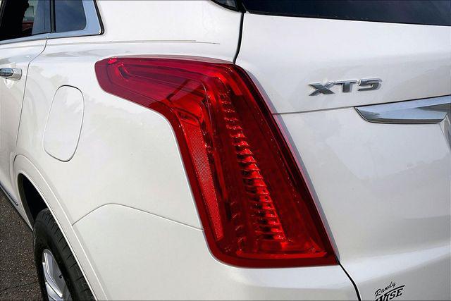 2019 Cadillac XT5 Standard