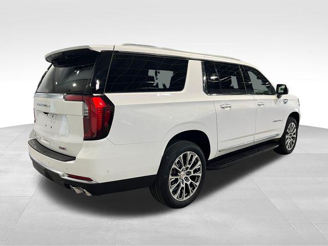 2025 GMC Yukon XL 4WD Denali