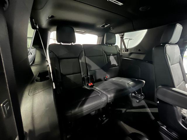 2025 GMC Yukon XL 4WD Denali