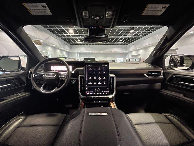 2025 GMC Yukon XL 4WD Denali