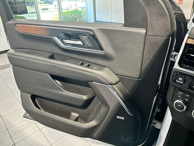 2025 GMC Yukon XL 4WD Denali