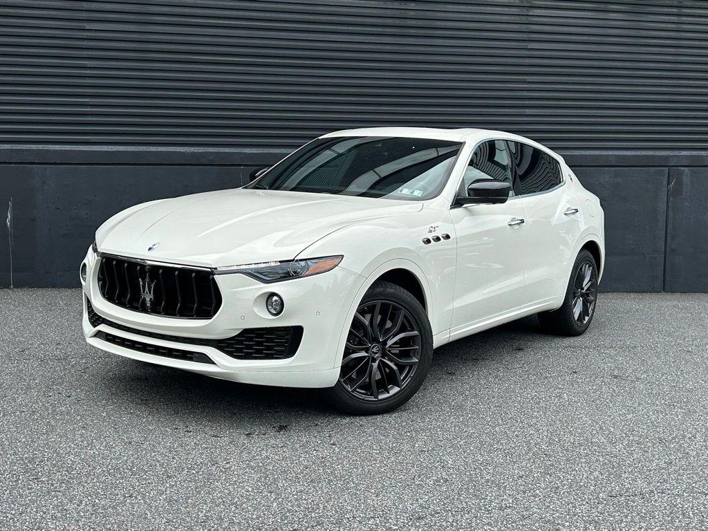 2024 Maserati Levante Modena Ultima's photo