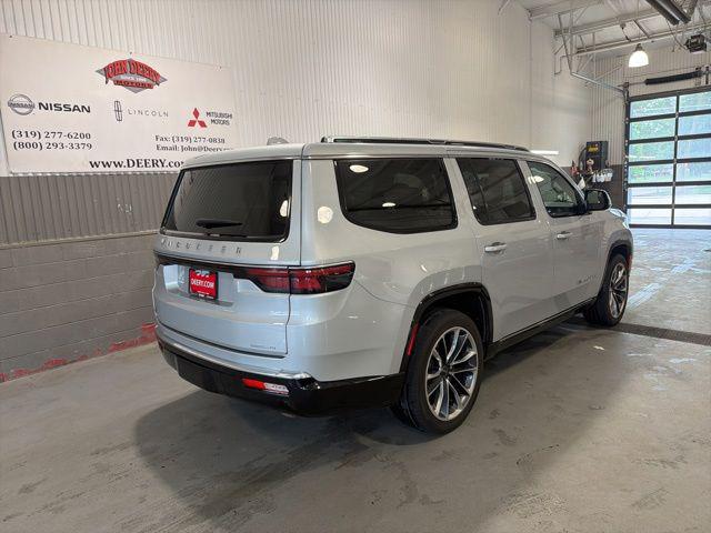 2022 Jeep Wagoneer Series III 4x4