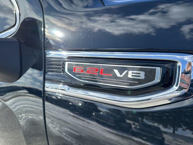 2022 GMC Sierra 1500 4WD Crew Cab Short Box SLT