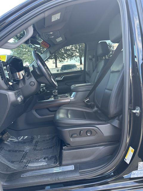 2022 GMC Sierra 1500 4WD Crew Cab Short Box SLT