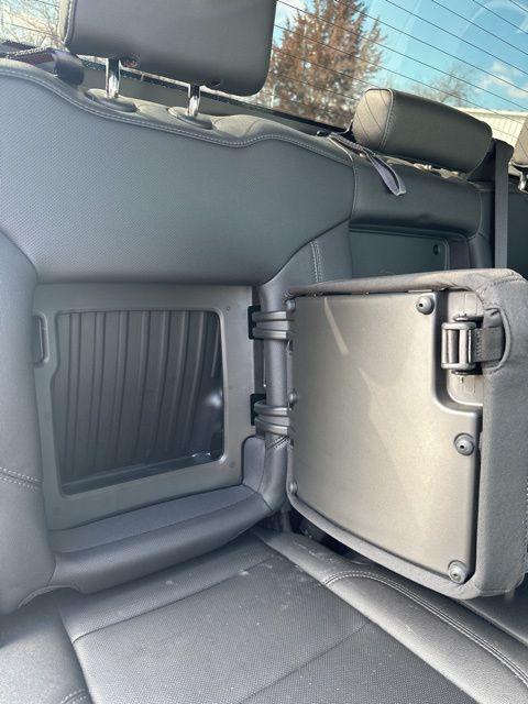 2022 GMC Sierra 1500 4WD Crew Cab Short Box SLT